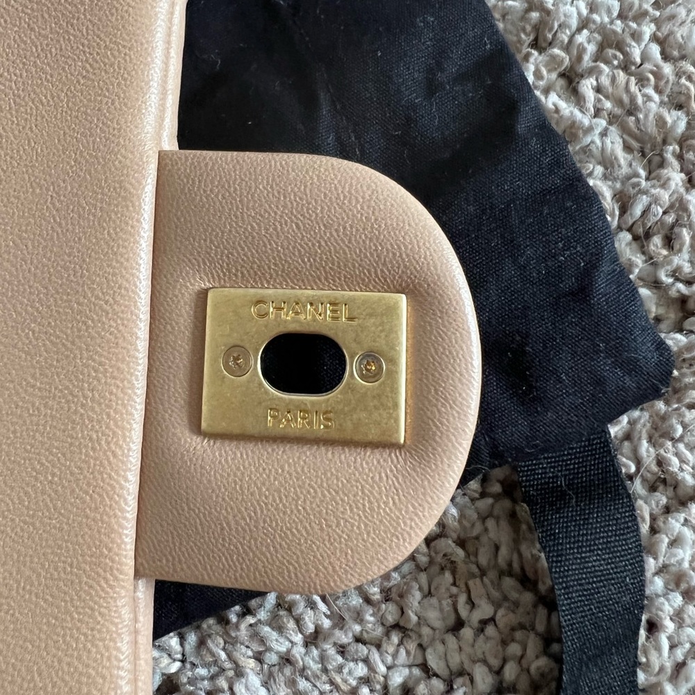 SOLD‼️‼️New Chanel flap bag - Picture 13 of 16
